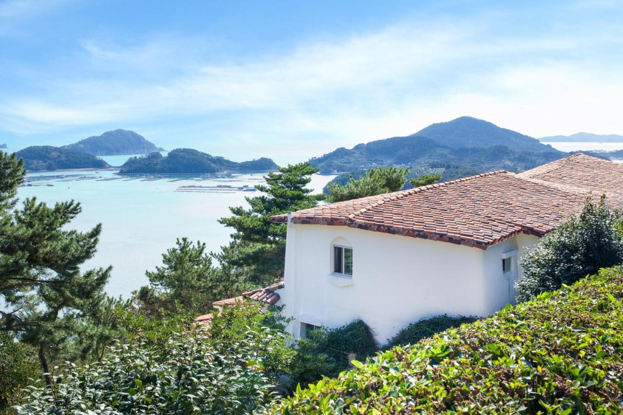 Club Es Tongyeong Resort Exterior foto